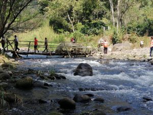 El boquerón la SEGUNDA belleza natural del estado de Veracruz, ubicado a 7 km de Tepatlaxco. Ven y conoce nuestro centro turístico.